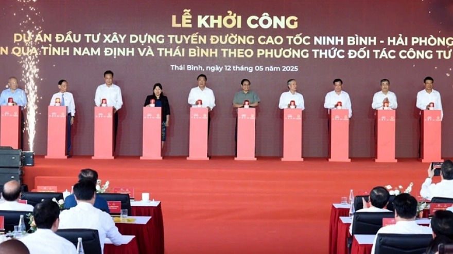 Vietnam breaks ground on key expressway connecting northern localities